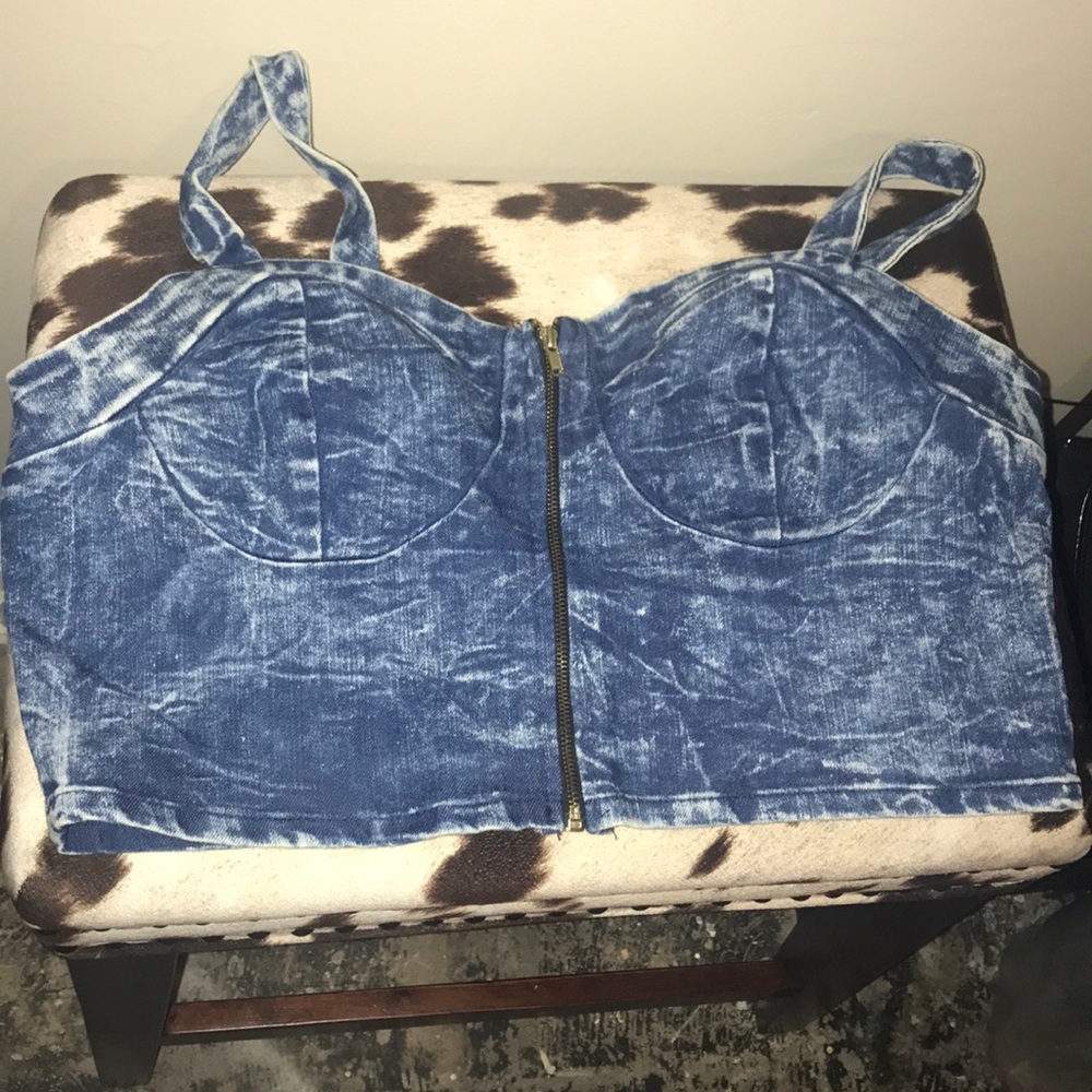 Crop top